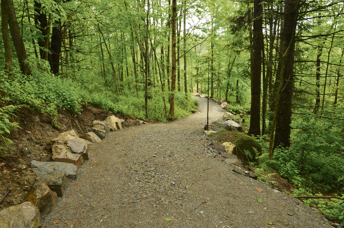 Sentier des Lacs